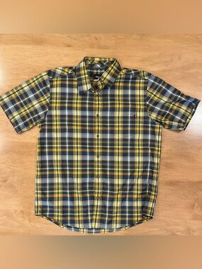 Marmot short-sleeved button-up plaid shirt